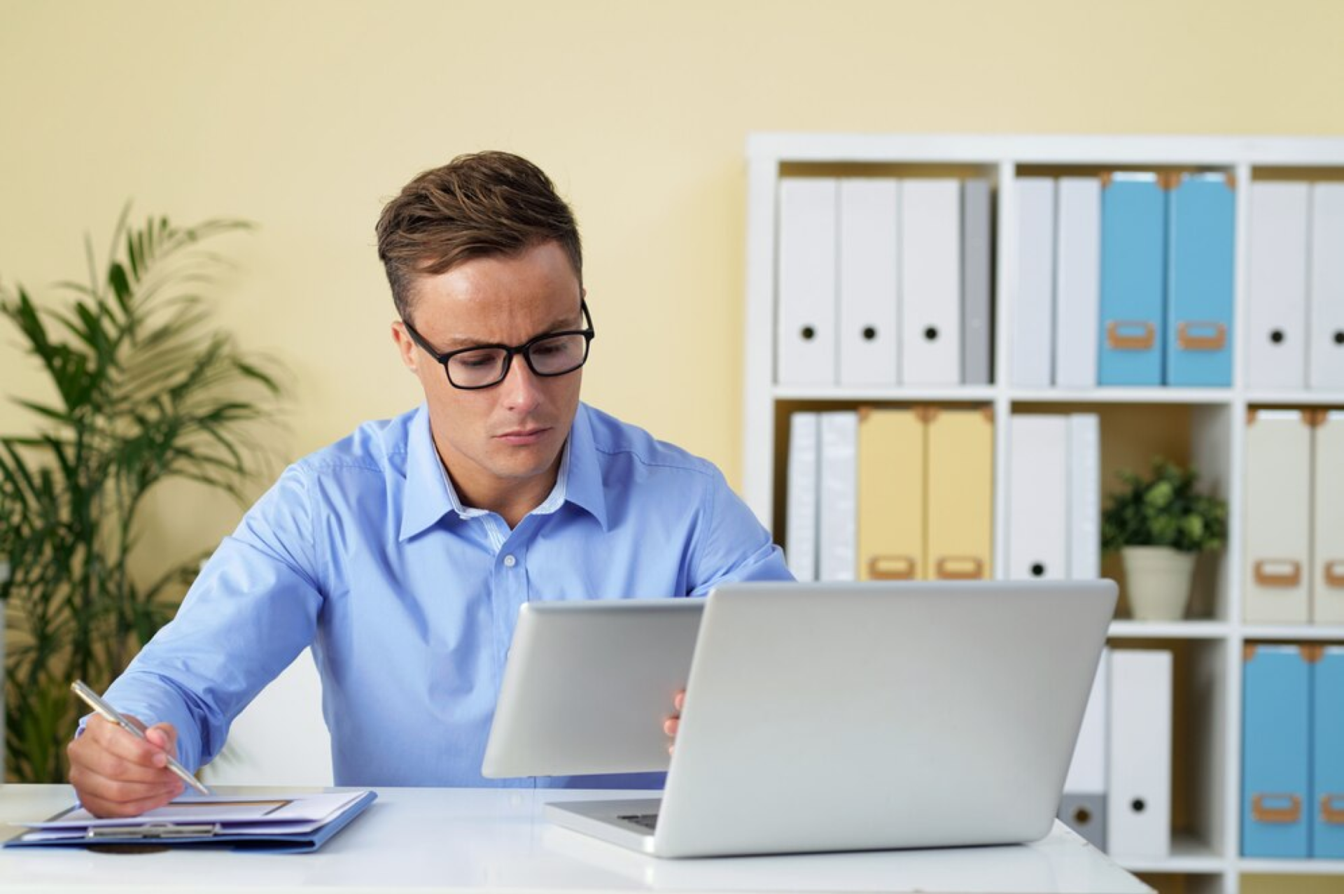 Claims Processing and Automation 25 Reducing claims processing time.