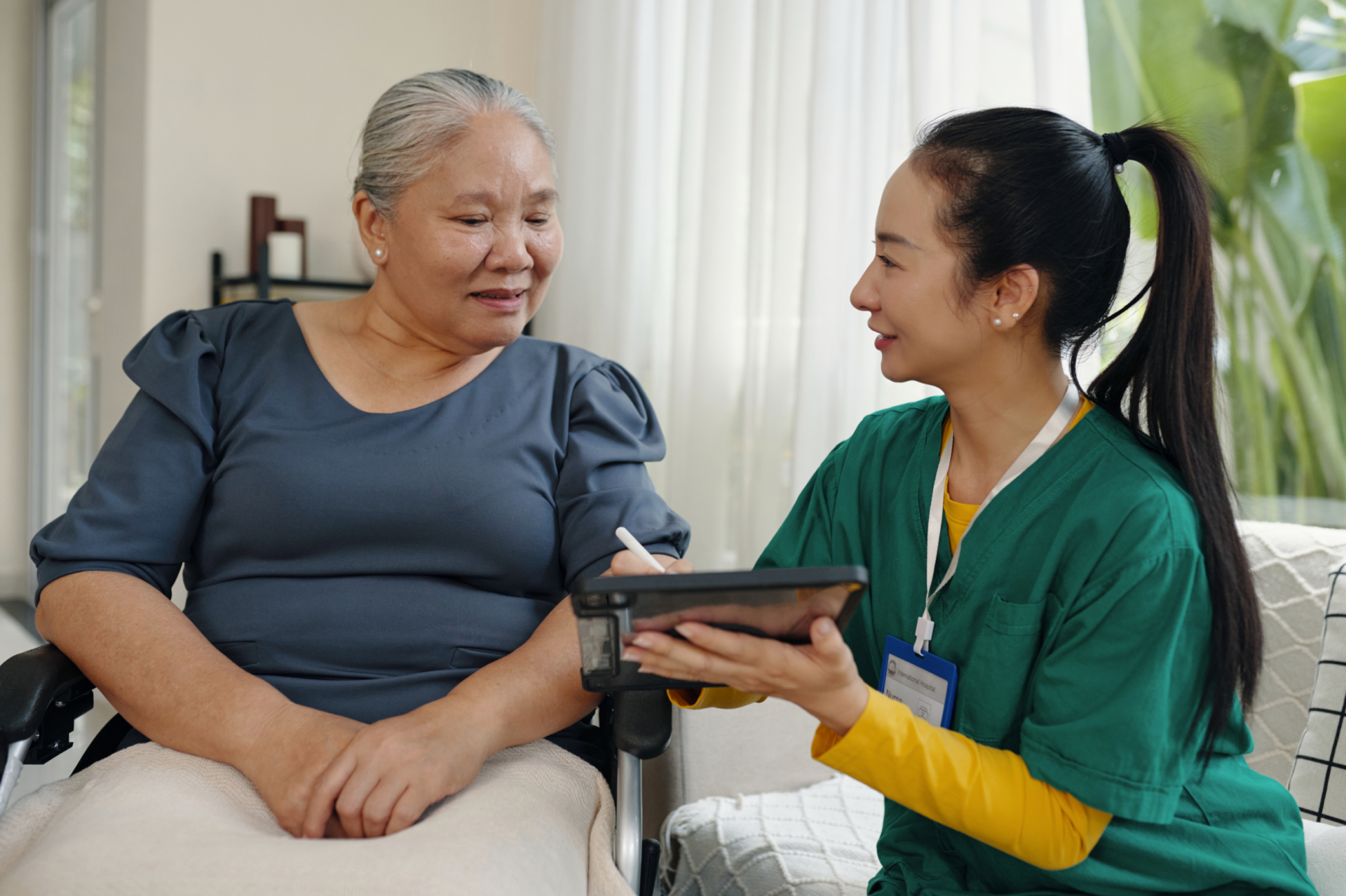 Patient Engagement Experience 34 Streamlining document creation with AI automation.